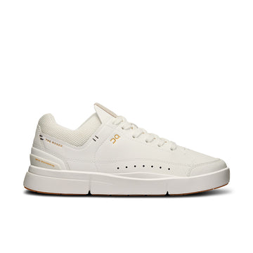 W The ROGER Centre Court 'White Gum'