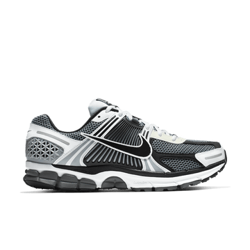 Zoom Vomero 5 SE SP 'Dark Grey'