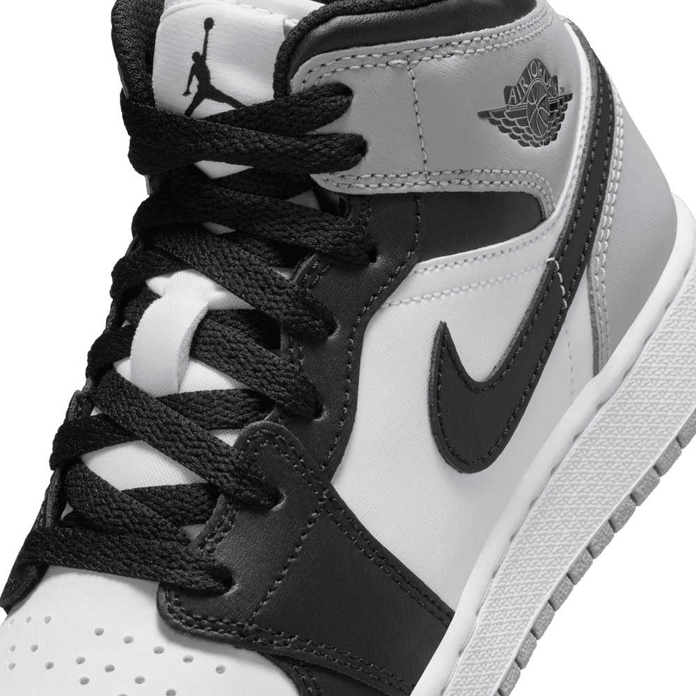 Air Jordan 1 Mid GS 'Black Light Smoke Grey'