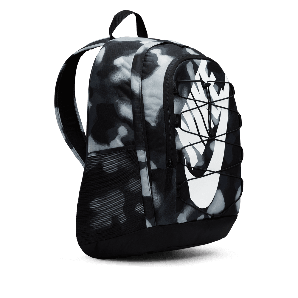 Hayward Backpack (26L) 'Black/White'