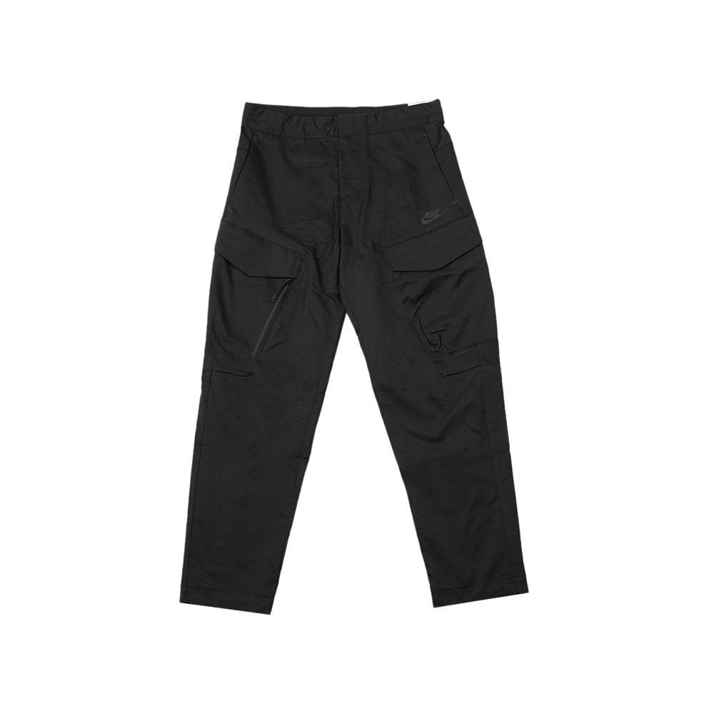 Nike Sportswear Men's Unlined Utility Cargo Pants, Black, Medium :  : Clothing, Shoes & Accessories