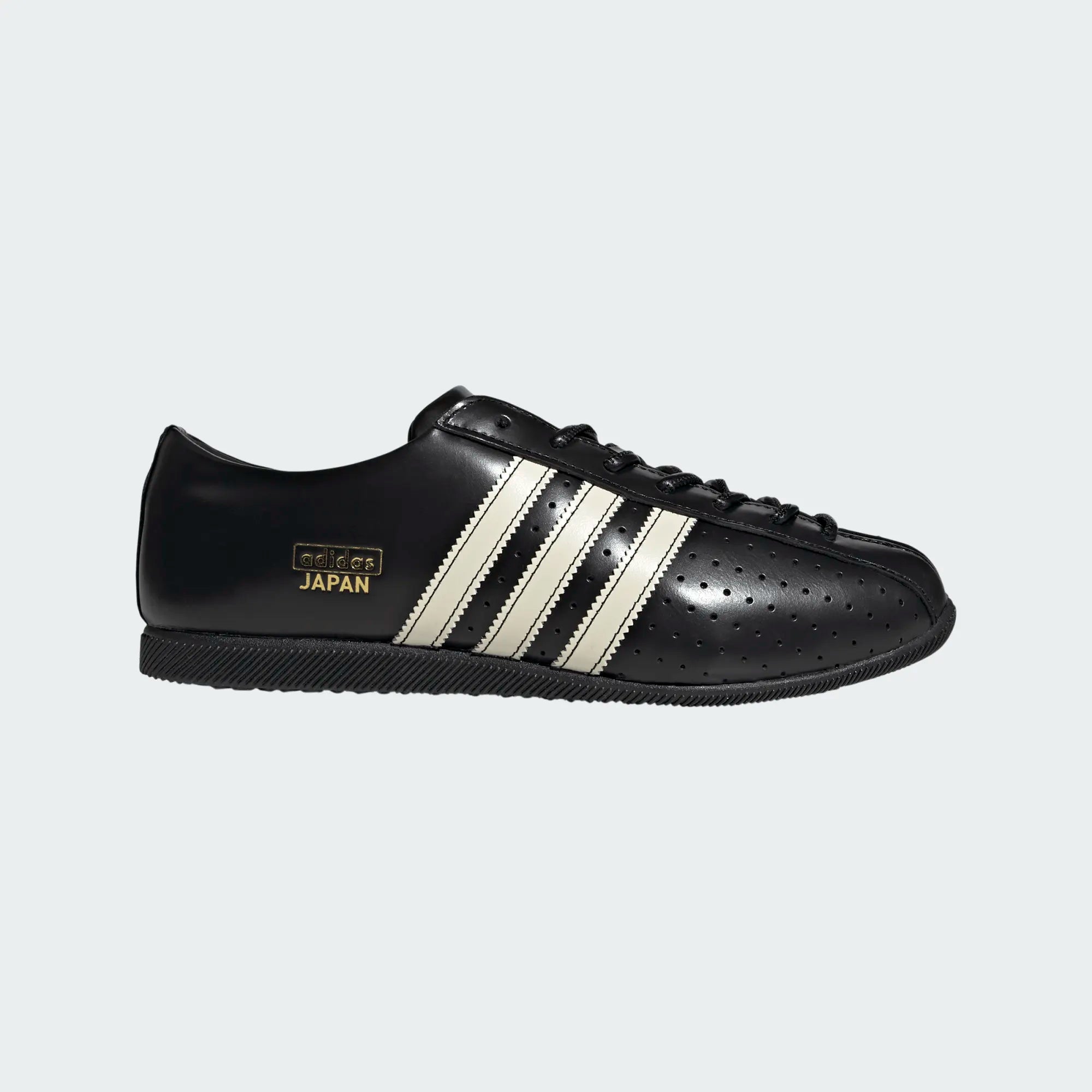 W Japan Lux 'Core Black Cream White'