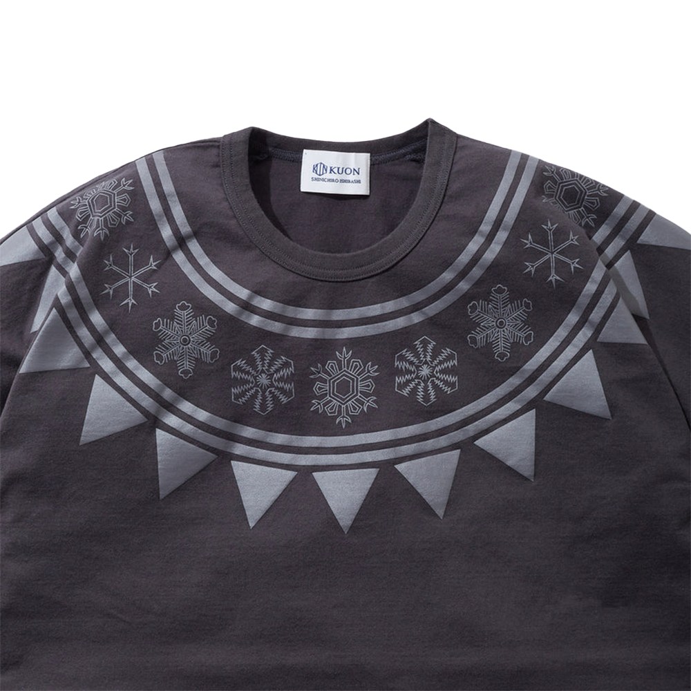 Snowflake Printed tee