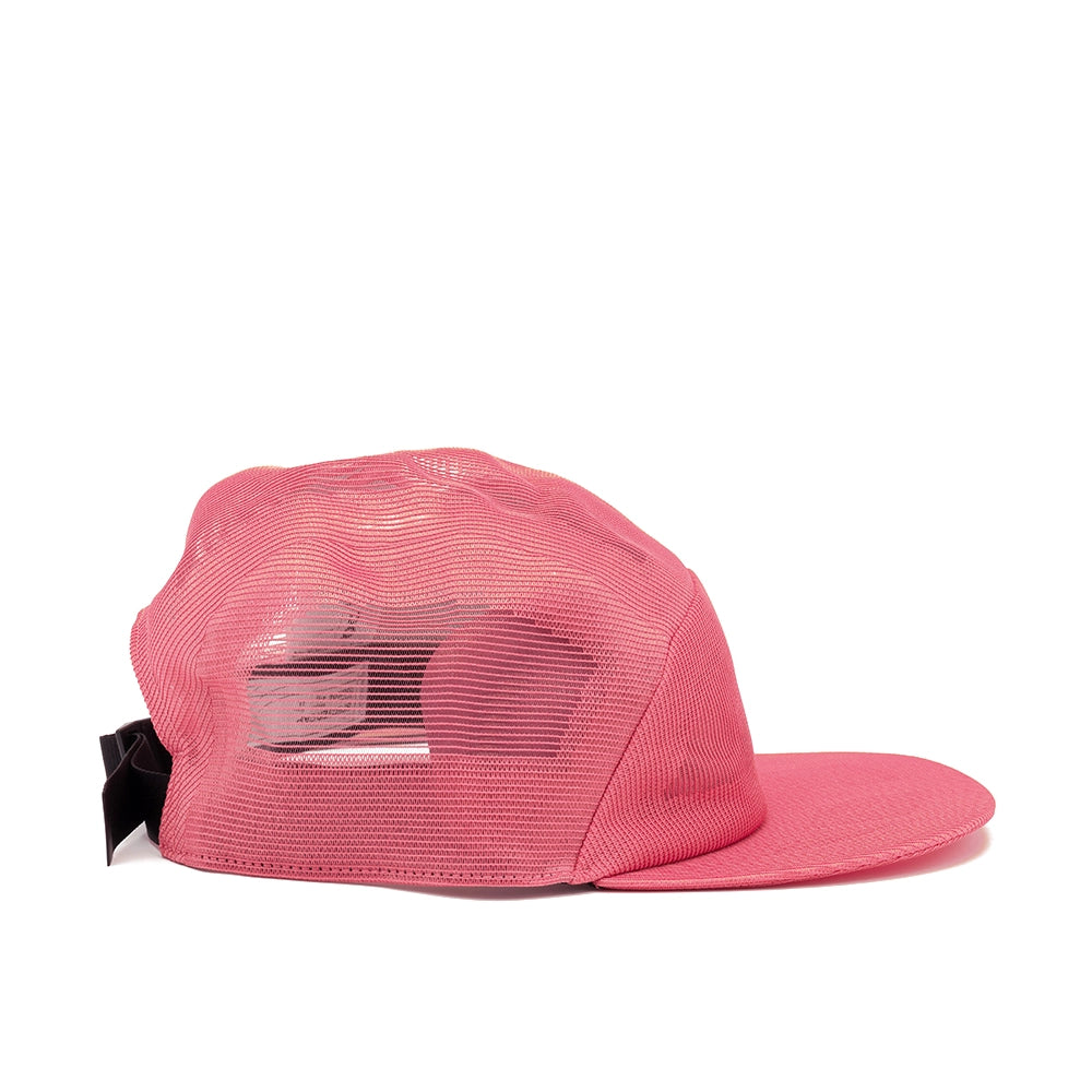 On Running Specter Cap in Camellia pink, side view with the brim pointing right and black rear strap.