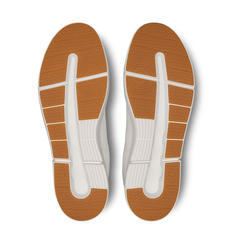 The ROGER Centre court 'White Gum'