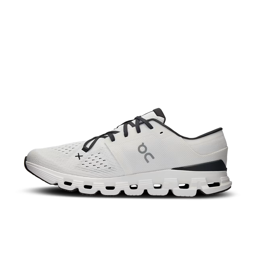 Cloud X 4 'Ivory | Black'