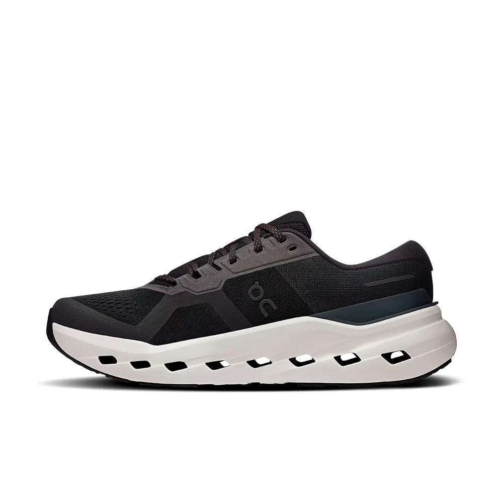 Cloudrunner 3 'Black Ivory'