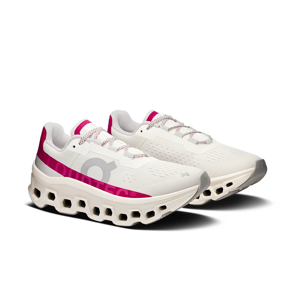 W Cloudmonster 'Ivory Grenadine'