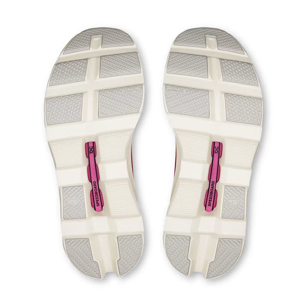 W Cloudmonster 'Ivory Grenadine'