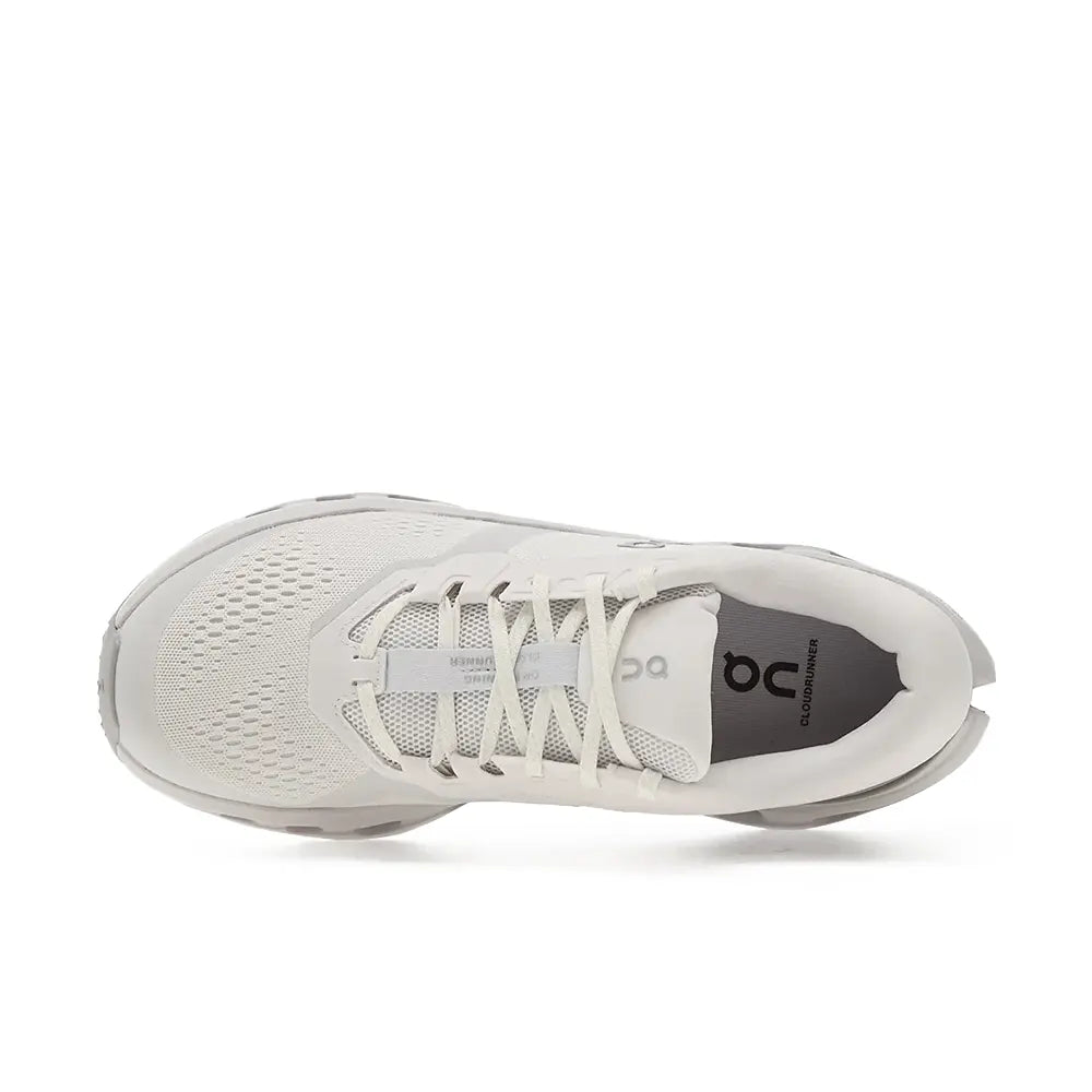 W Cloudrunner 3 'Frost Glacier'