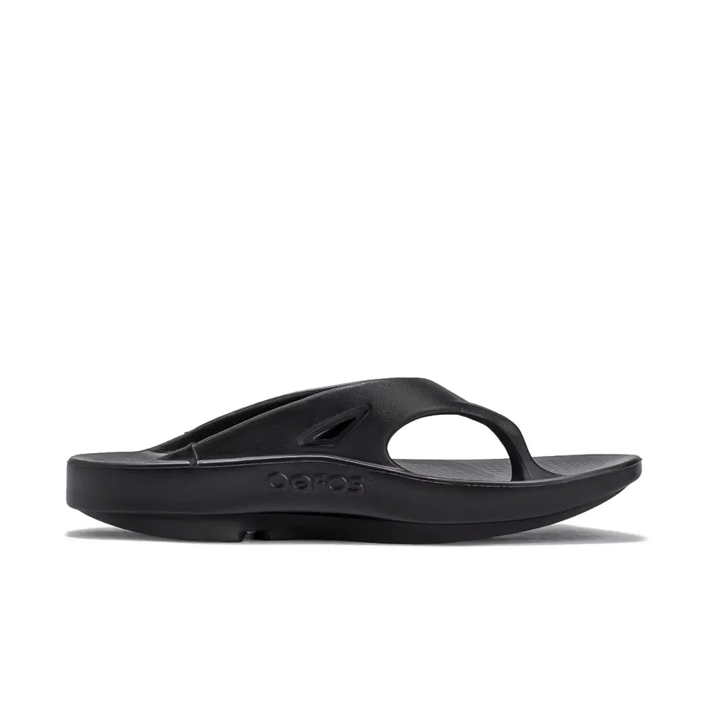 OOFOS original × and wander Recovery Sandal 'Black'