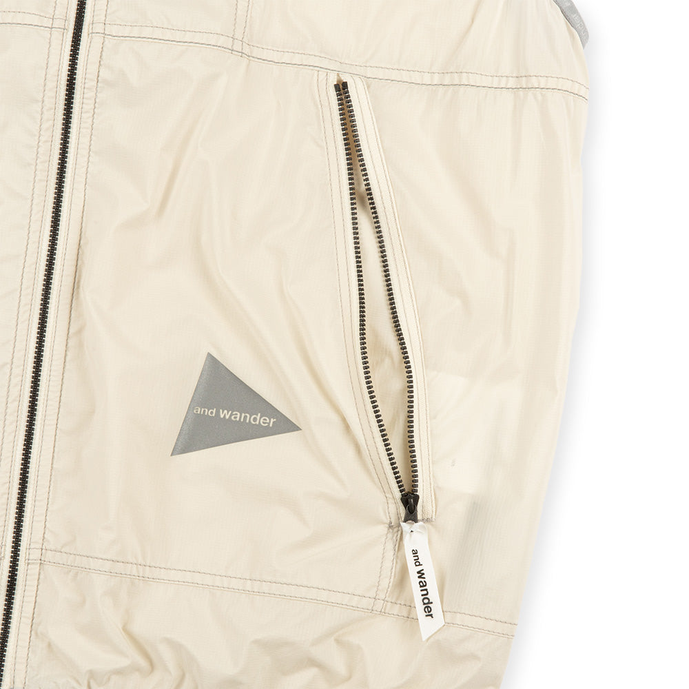 and wander PERTEX Wind Vest 'Off White' – TAKOUT®