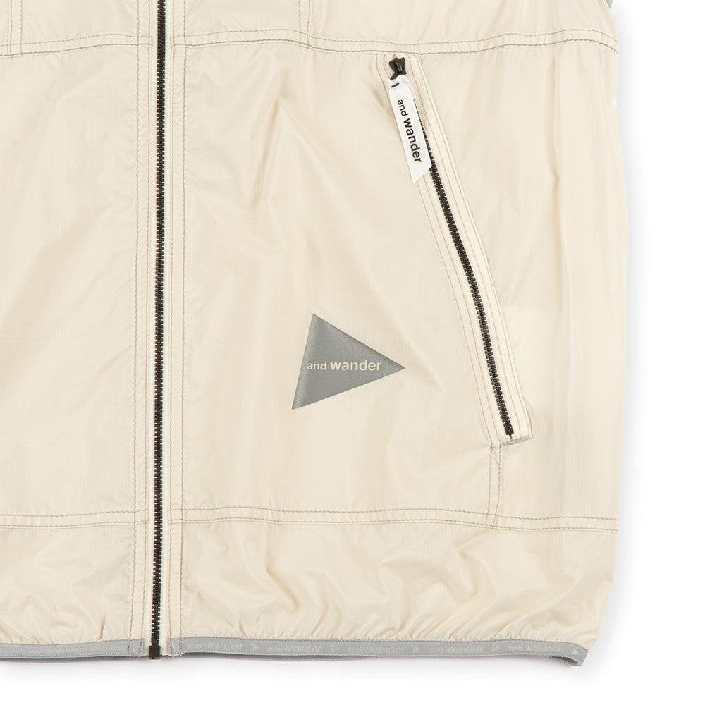 and wander PERTEX Wind Vest 'Off White' – TAKOUT®
