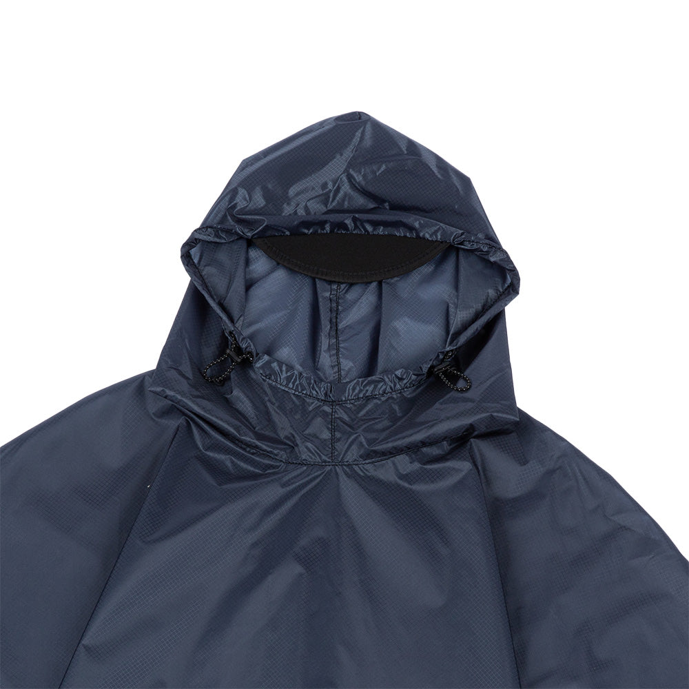 Sil Poncho 'Off Black'
