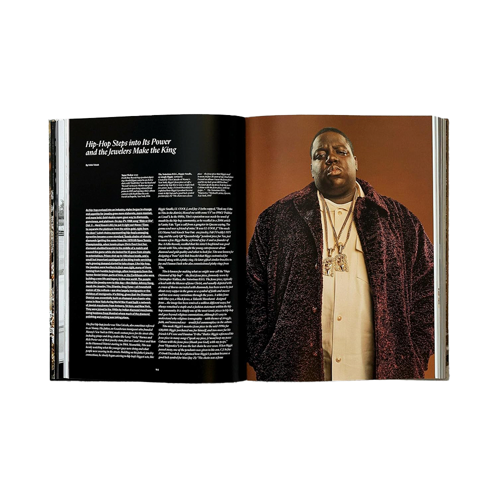 ICE COLD. A HIP-HOP JEWELRY HISTORY