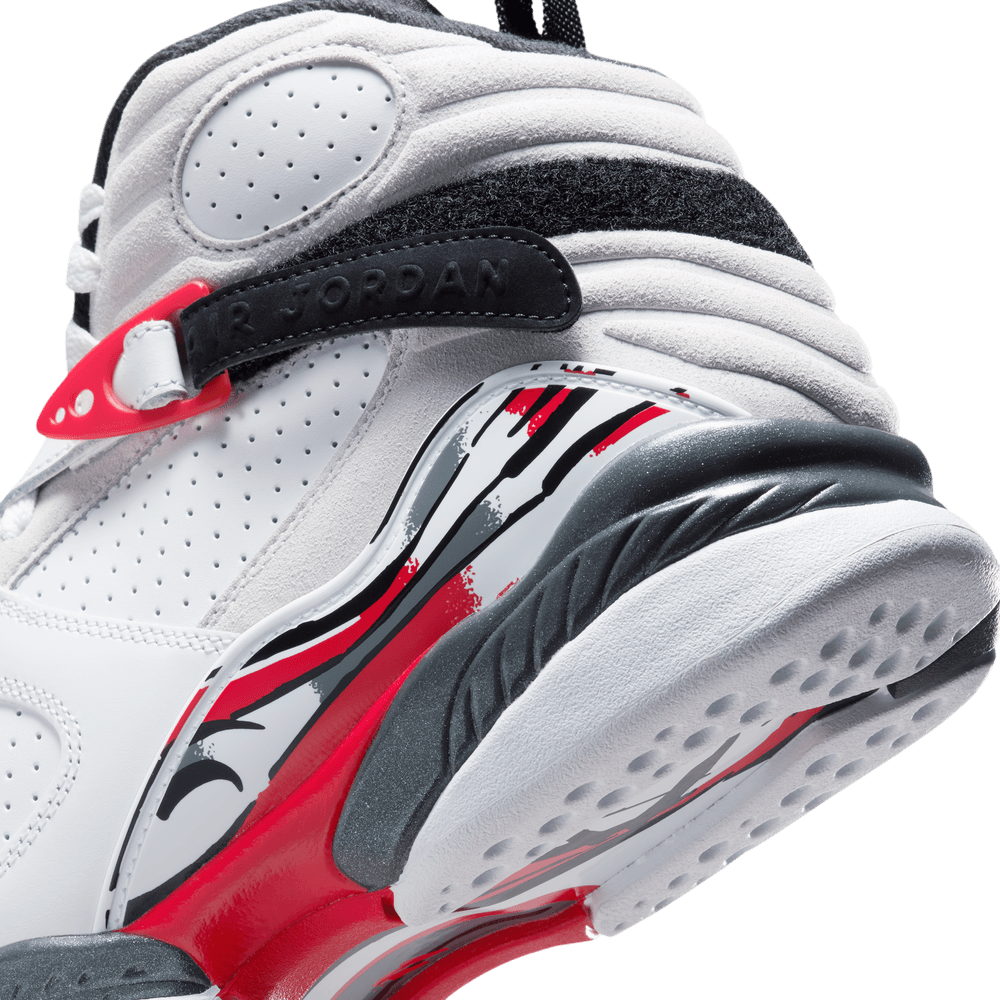 Air Jordan 8 Retro 'Bugs Bunny'