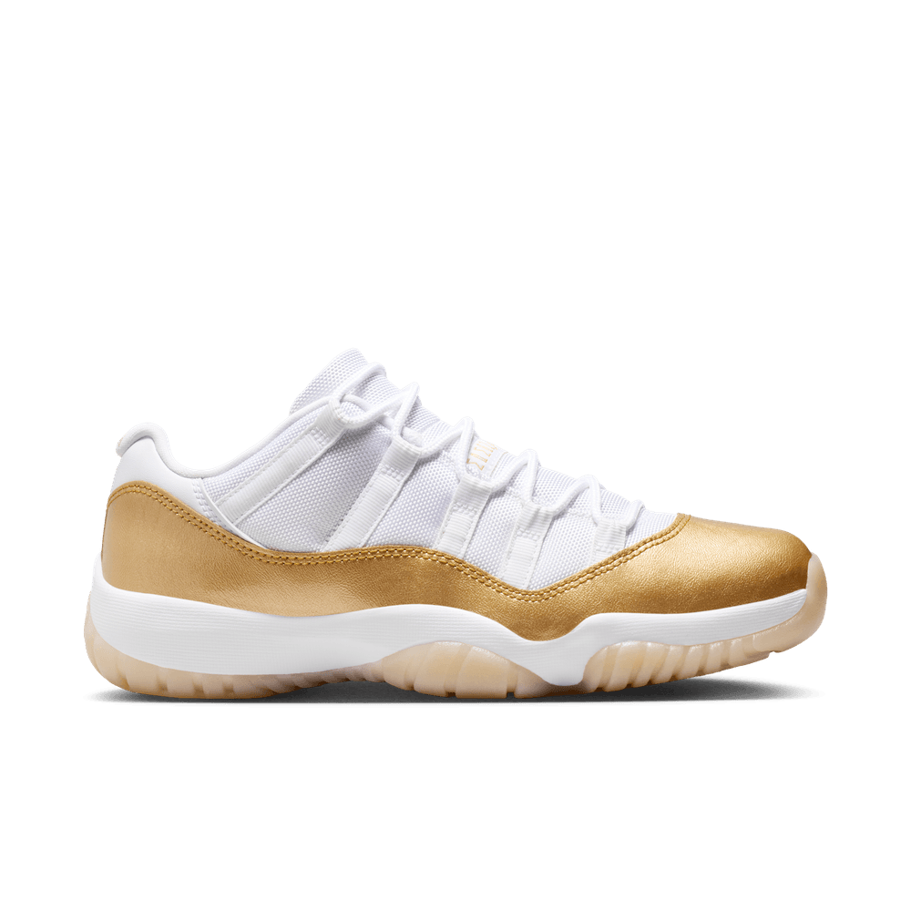 W Air Jordan 11 Retro Low 'Mother's Day'