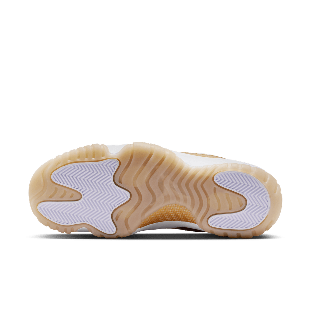 W Air Jordan 11 Retro Low 'Mother's Day'