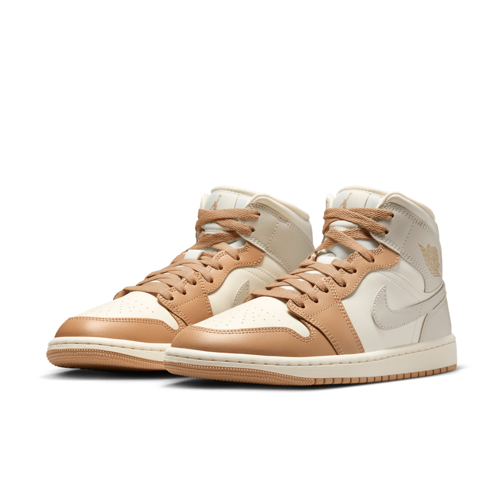 W Air Jordan 1 Mid 'Pale Ivory Hemp'