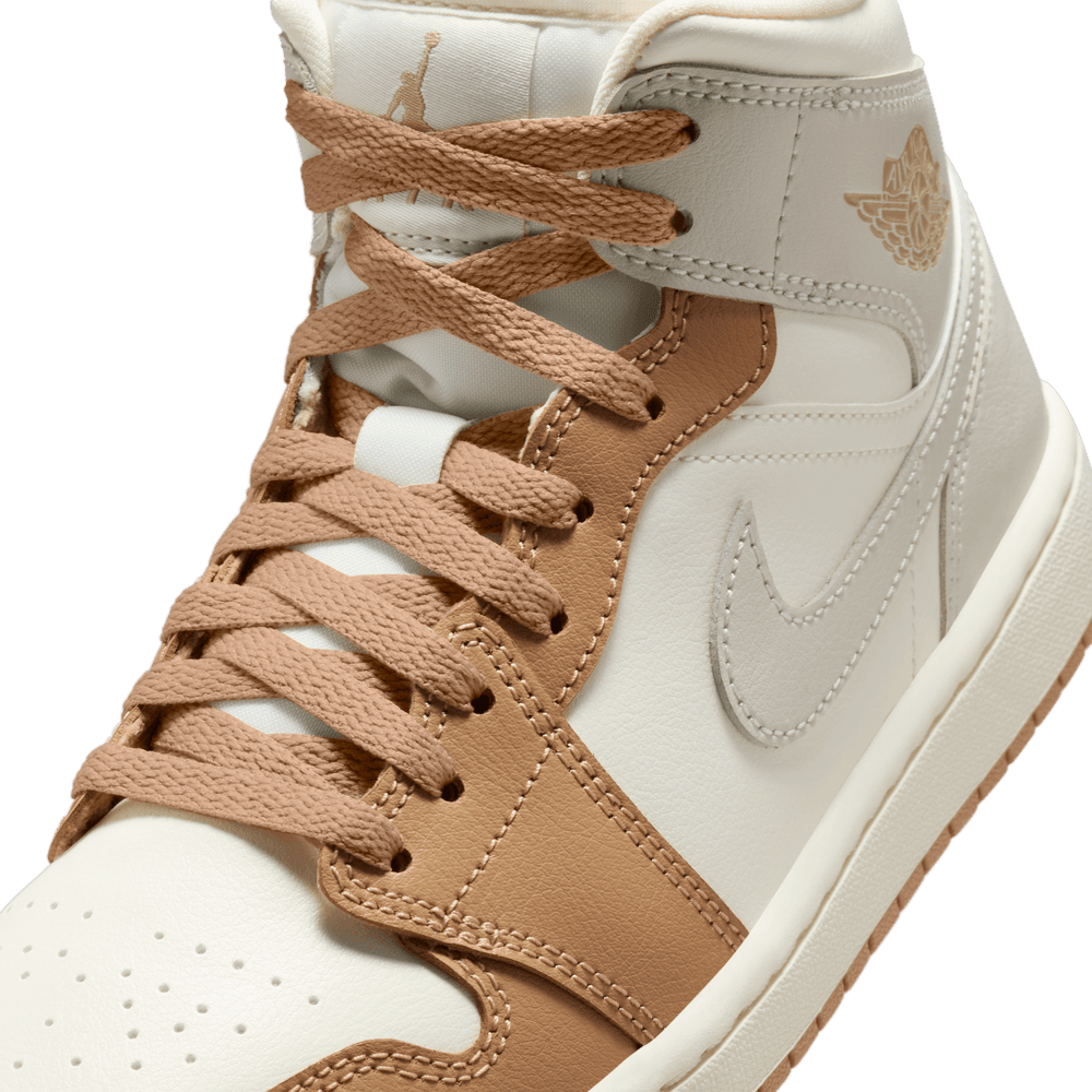 W Air Jordan 1 Mid 'Pale Ivory Hemp'