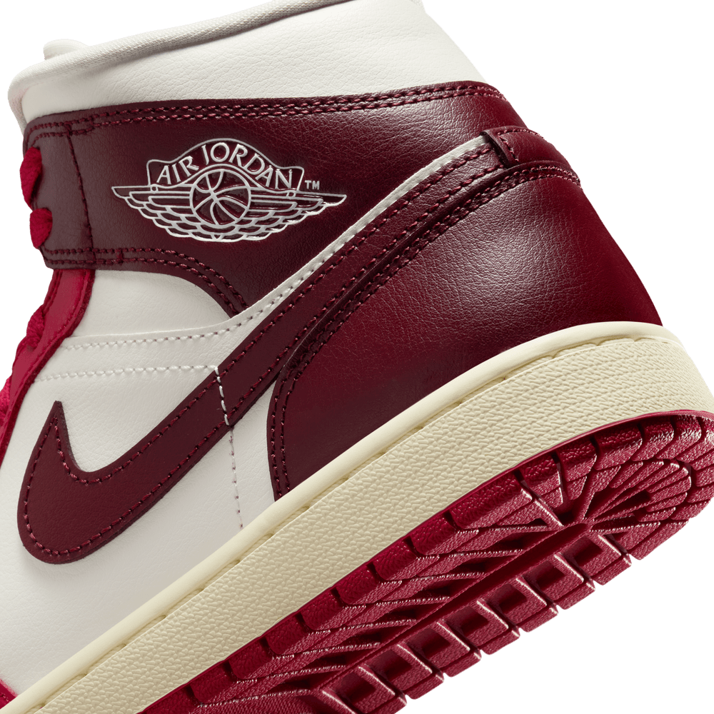 W Air Jordan 1 Mid 'Mystic Hibiscus'