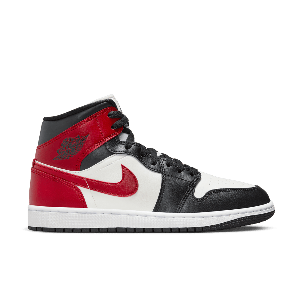 W Air Jordan 1 Mid 'Black Toe'