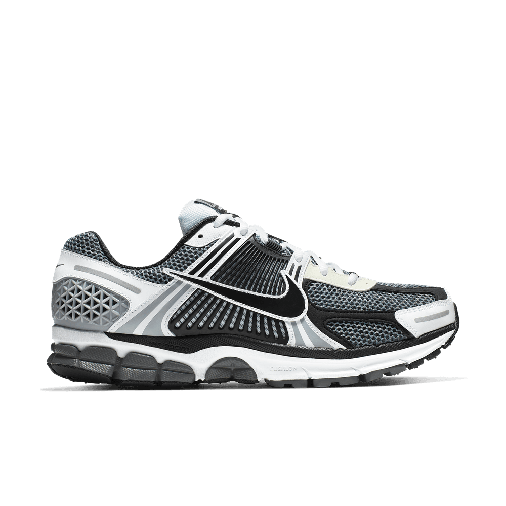 Zoom Vomero 5 SE SP 'Dark Grey'