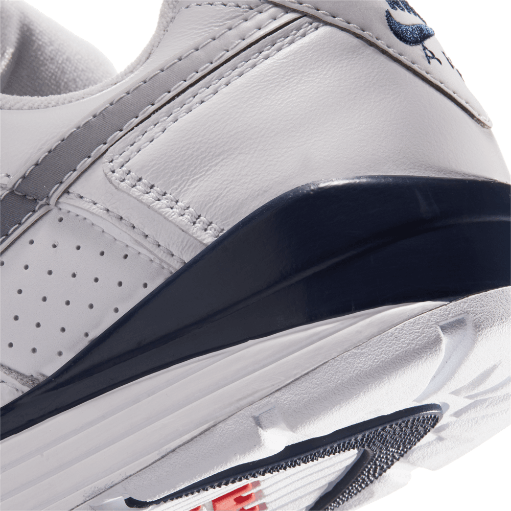Air Cross Trainer 3 Low 'USA'