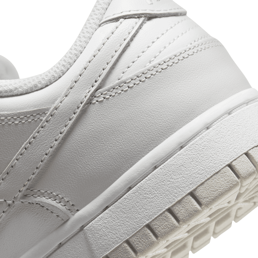 W Dunk Low 'Photon Dust'