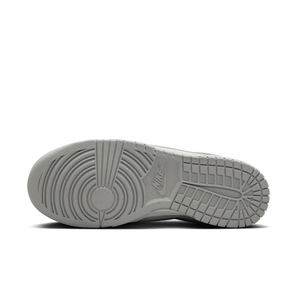 W Dunk Low Next Nature 'Light Smoke Grey'