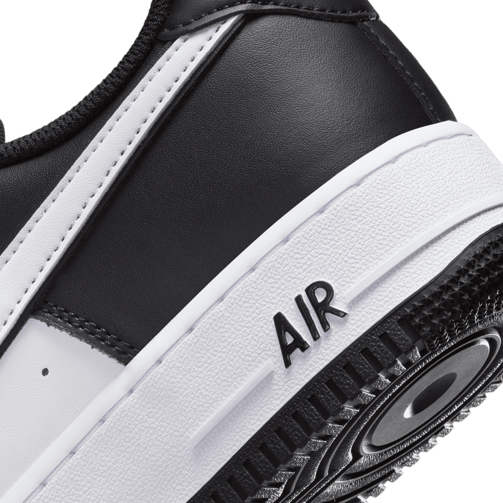 Air Force 1 Low '07 'Panda'