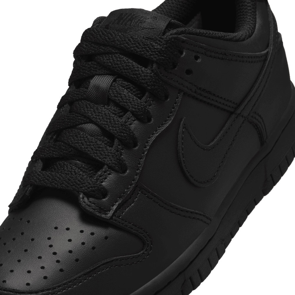 Dunk Low GS 'Triple Black'