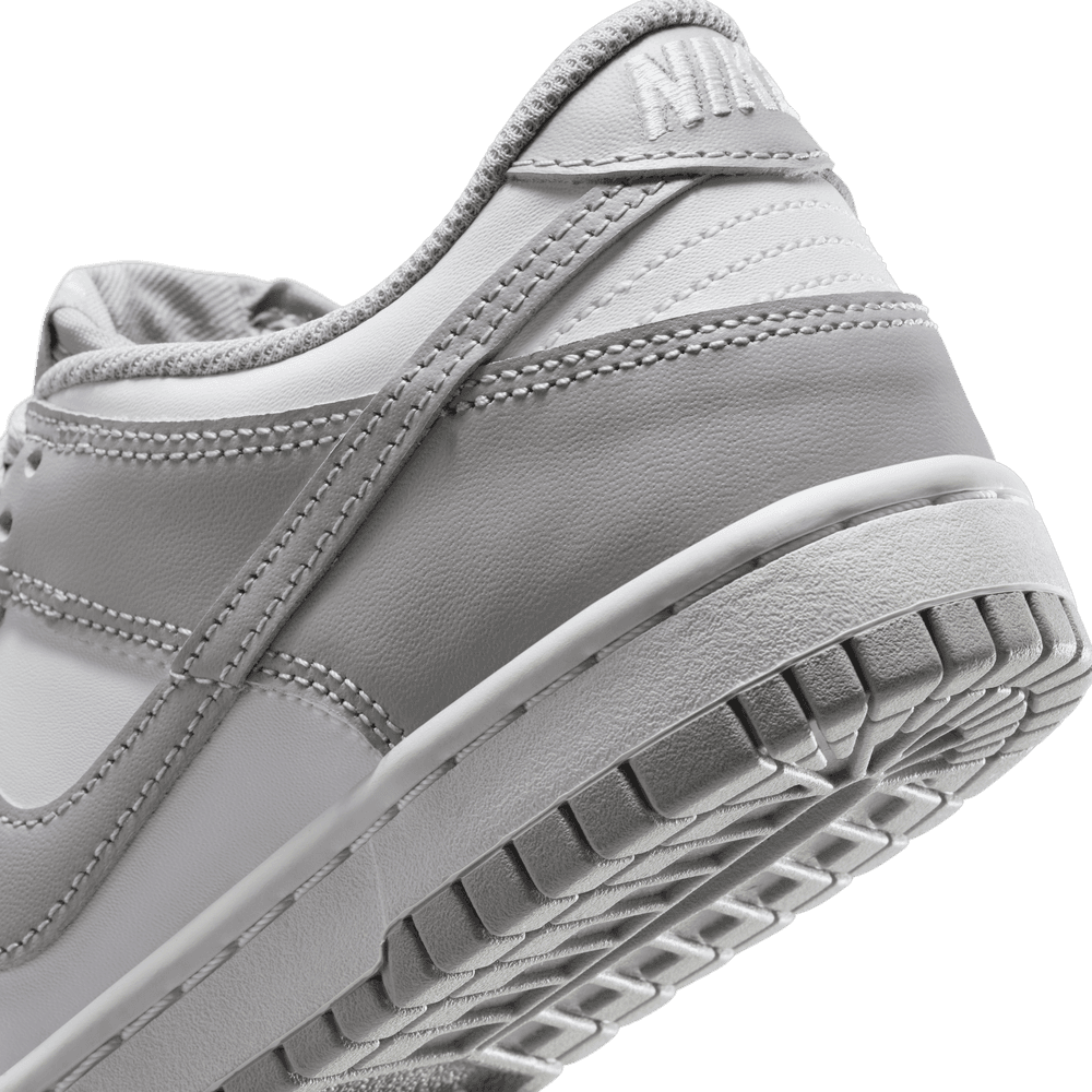 Dunk Low GS 'Light Smoke Grey'