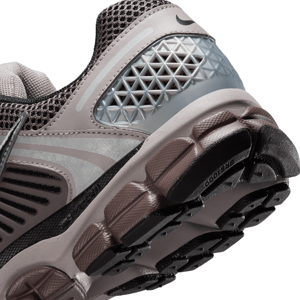 Zoom Vomero 5 'Dark Violet Ore'