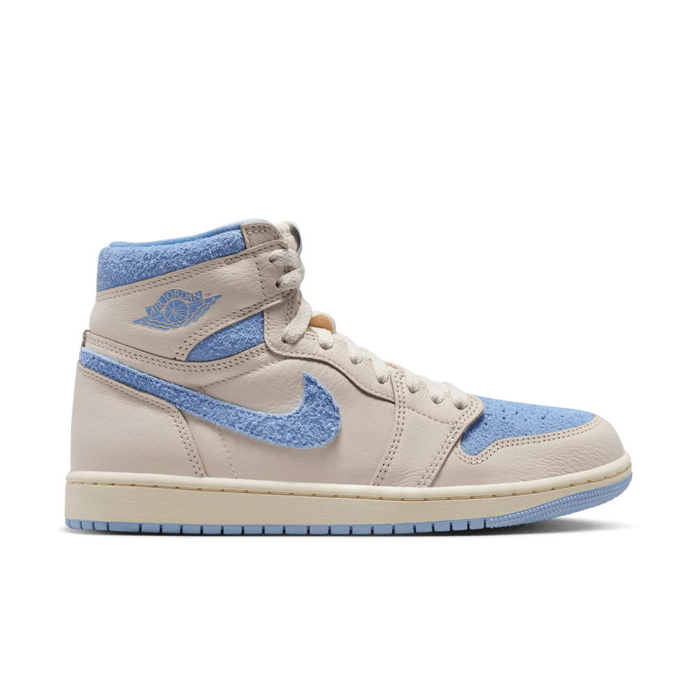 W Air Jordan 1 Retro High OG 'Pale Ivory Pyschic Blue'