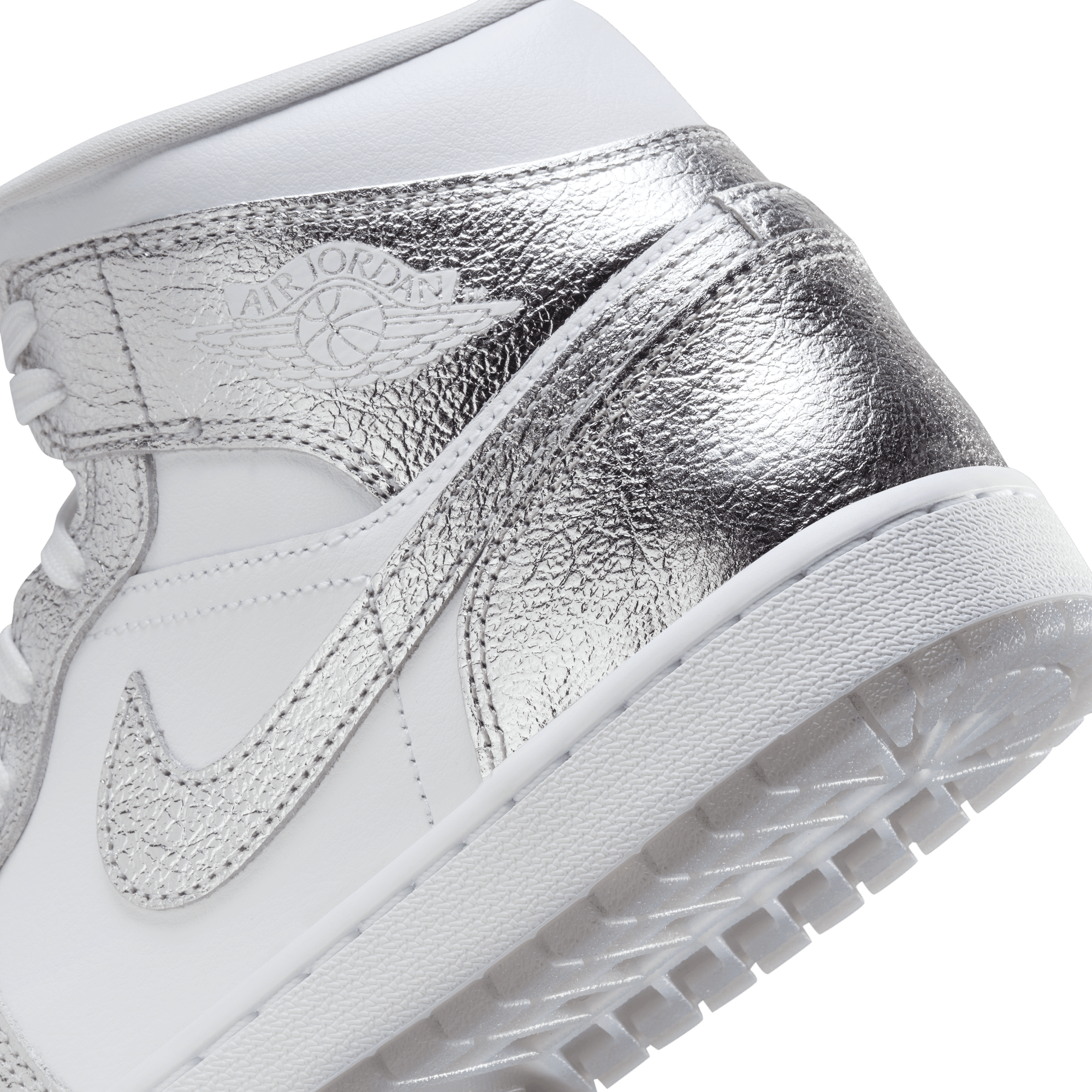 W Air Jordan 1 Mid SE 'Crinkled Silver Foil'