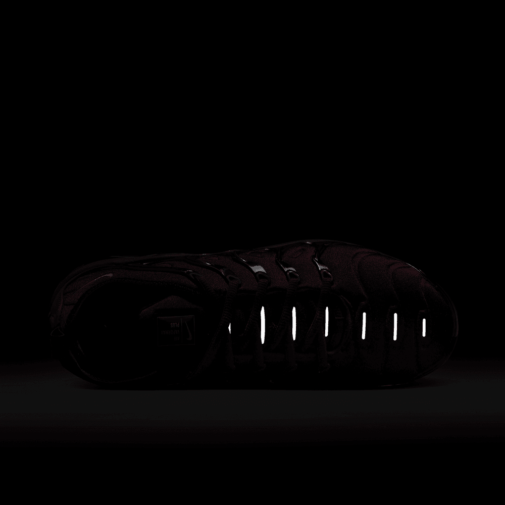 Air VaporMax Plus 'Night Maroon'