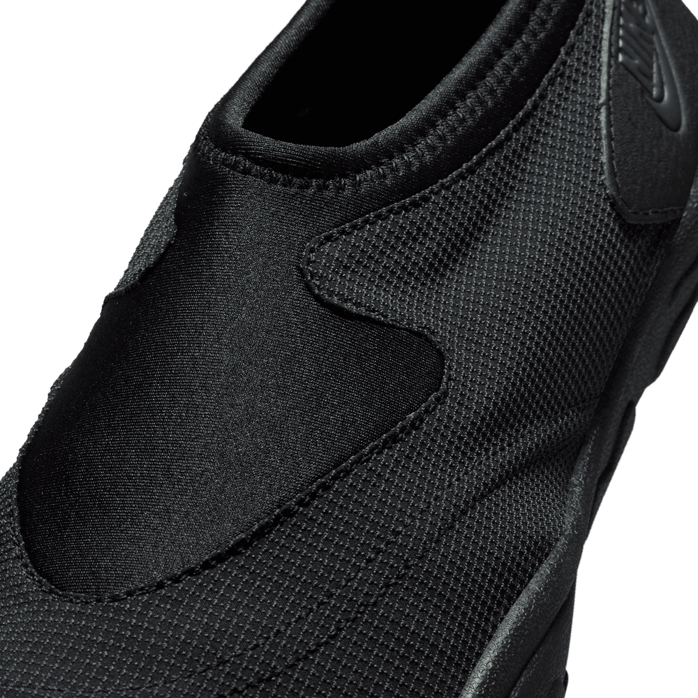 Aqua Turf 'Black Off Noir'
