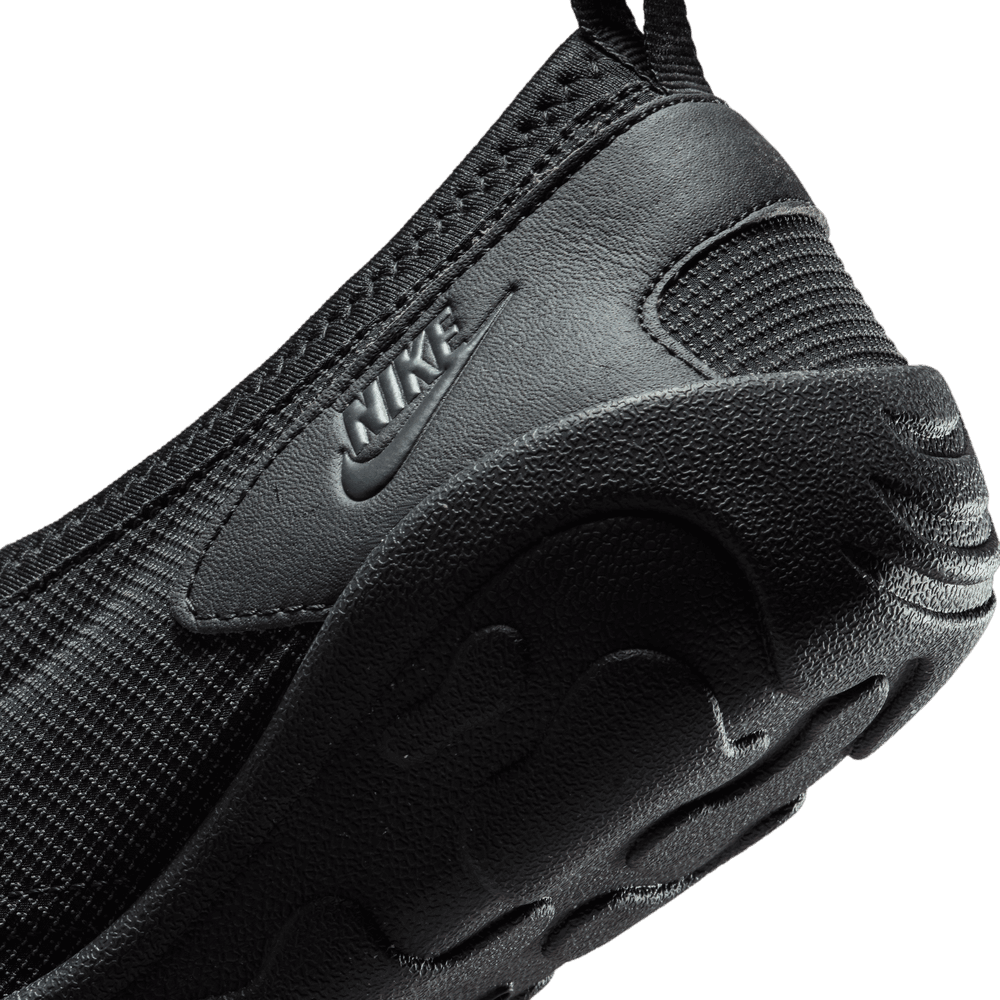 Aqua Turf 'Black Off Noir'