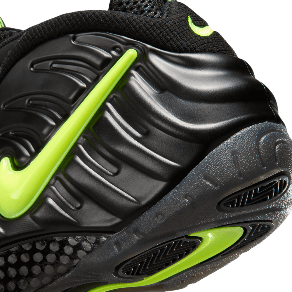 Air Foamposite Pro 'Voltage'