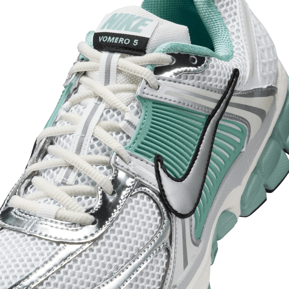 W Air Zoom Vomero 5 'Cannon'