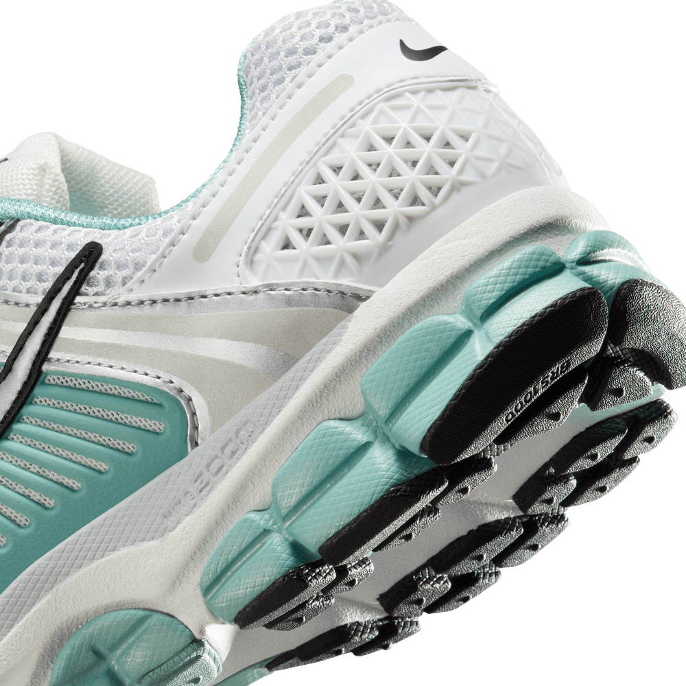 W Air Zoom Vomero 5 'Cannon'