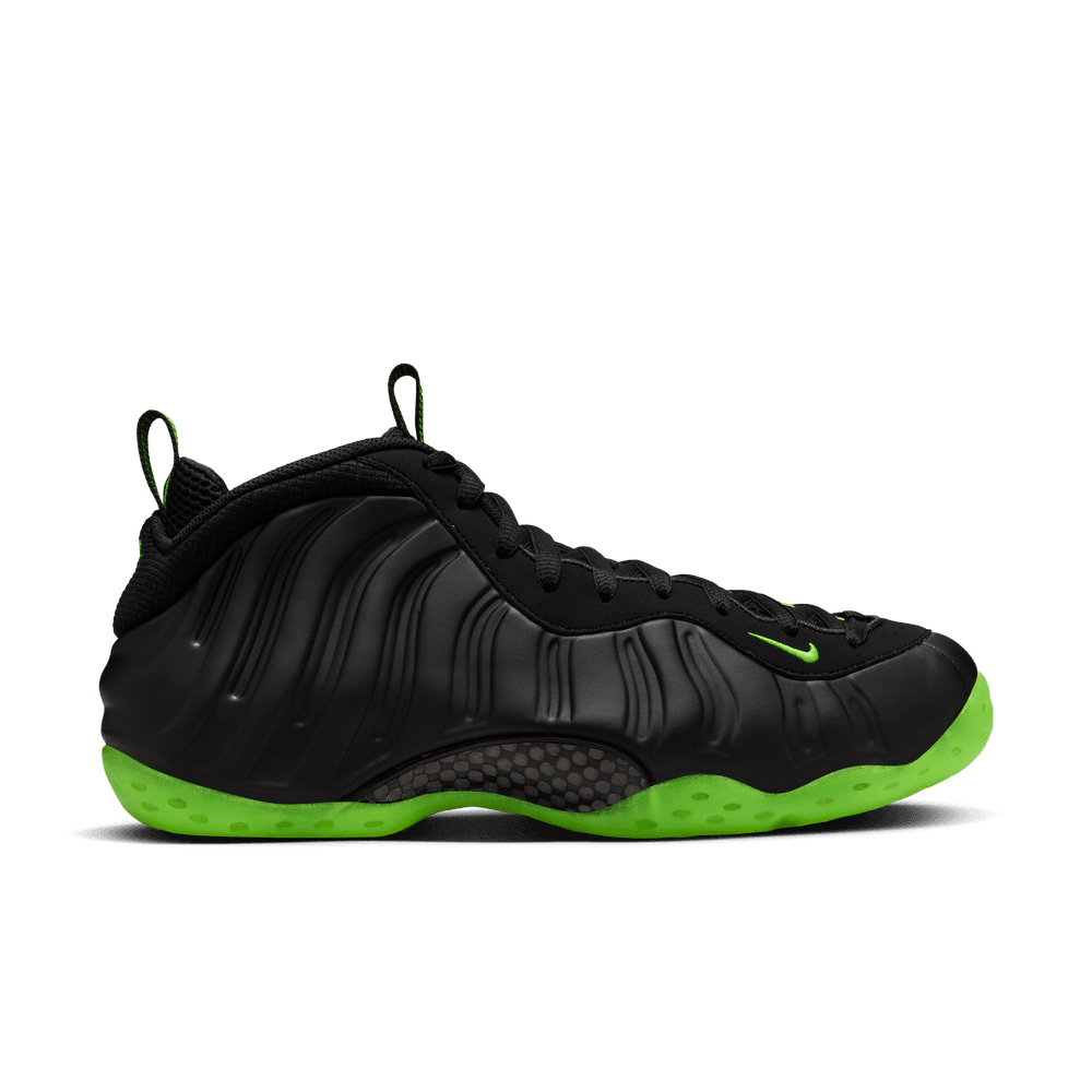 Air Foamposite One 'Black Volt'