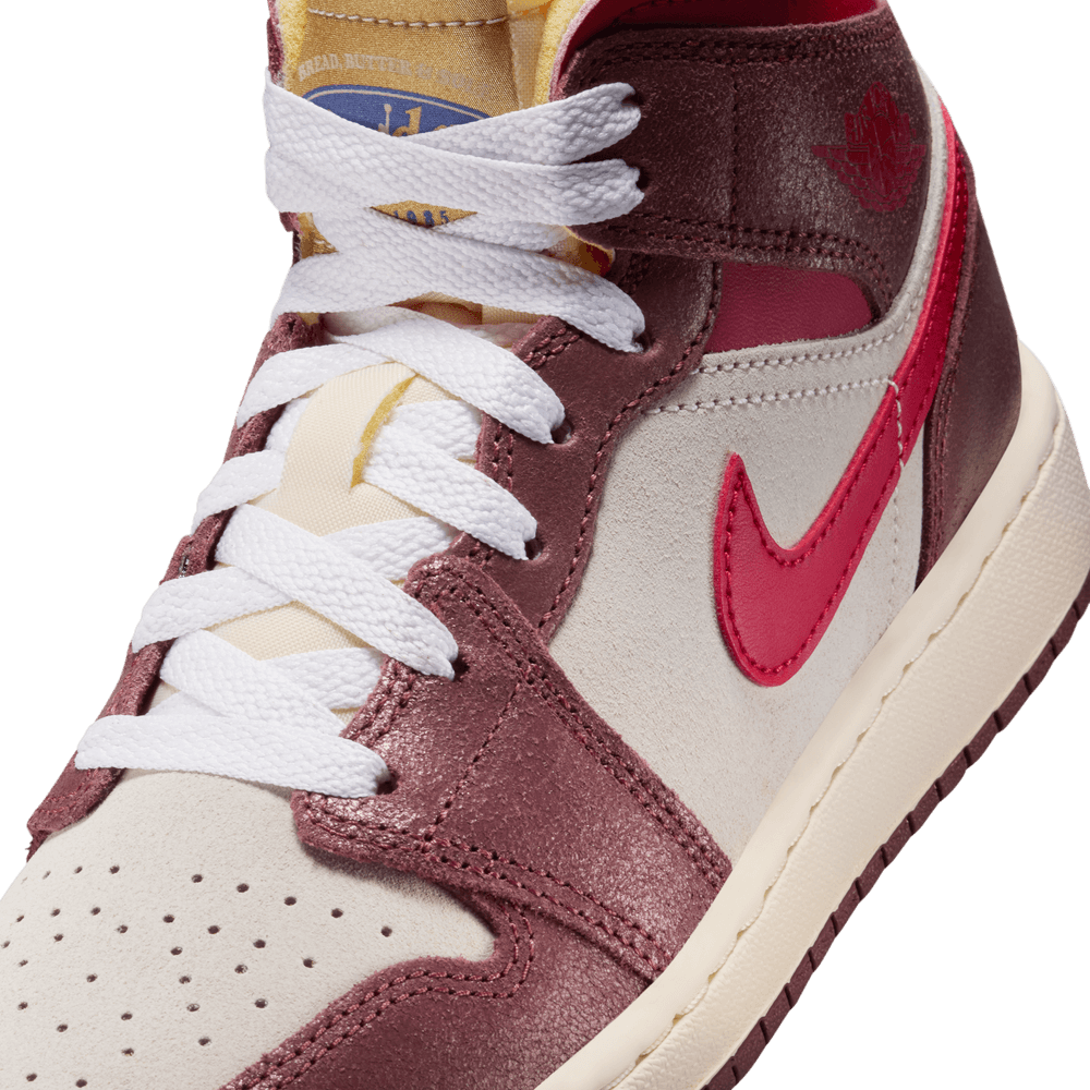 Air Jordan 1 Mid GS 'Bread, Butter & Sole'