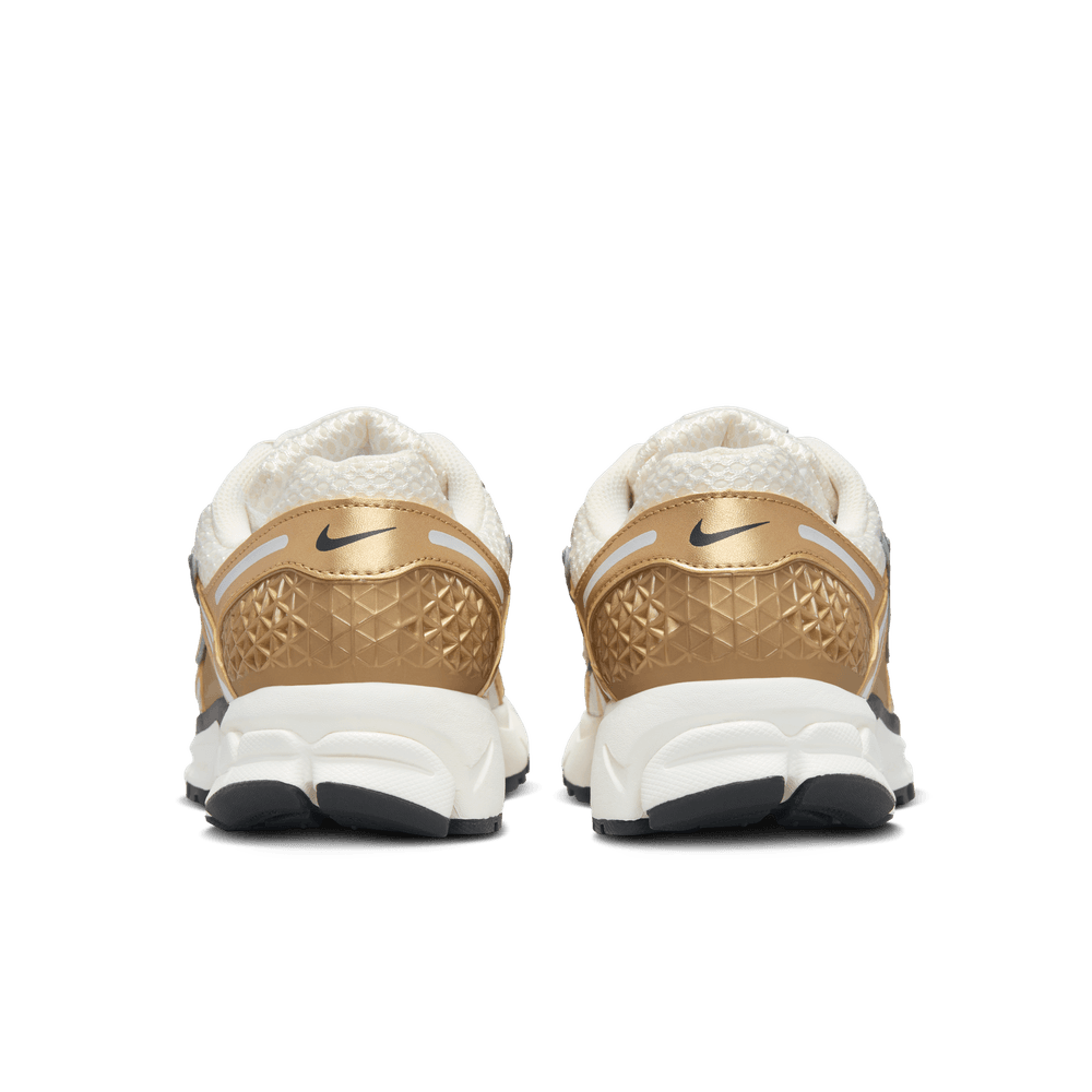 W Zoom Vomero 5 'Metallic Gold'