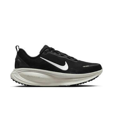 Vomero 18 'Black Coconut Milk'