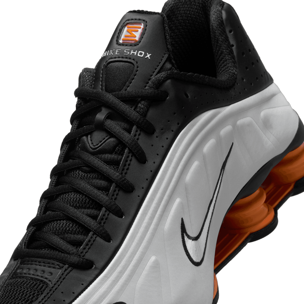 Shox R4 'Bright Mandarin'