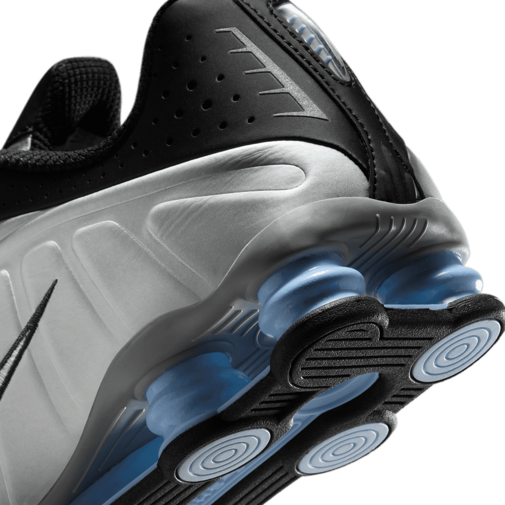 Shox R4 'Psychic Blue'