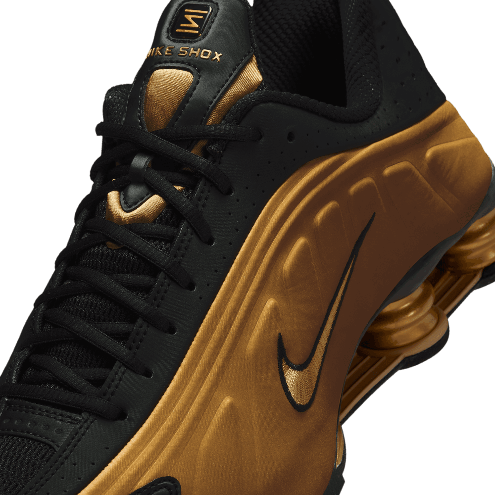 Shox R4 'Metallic Gold'