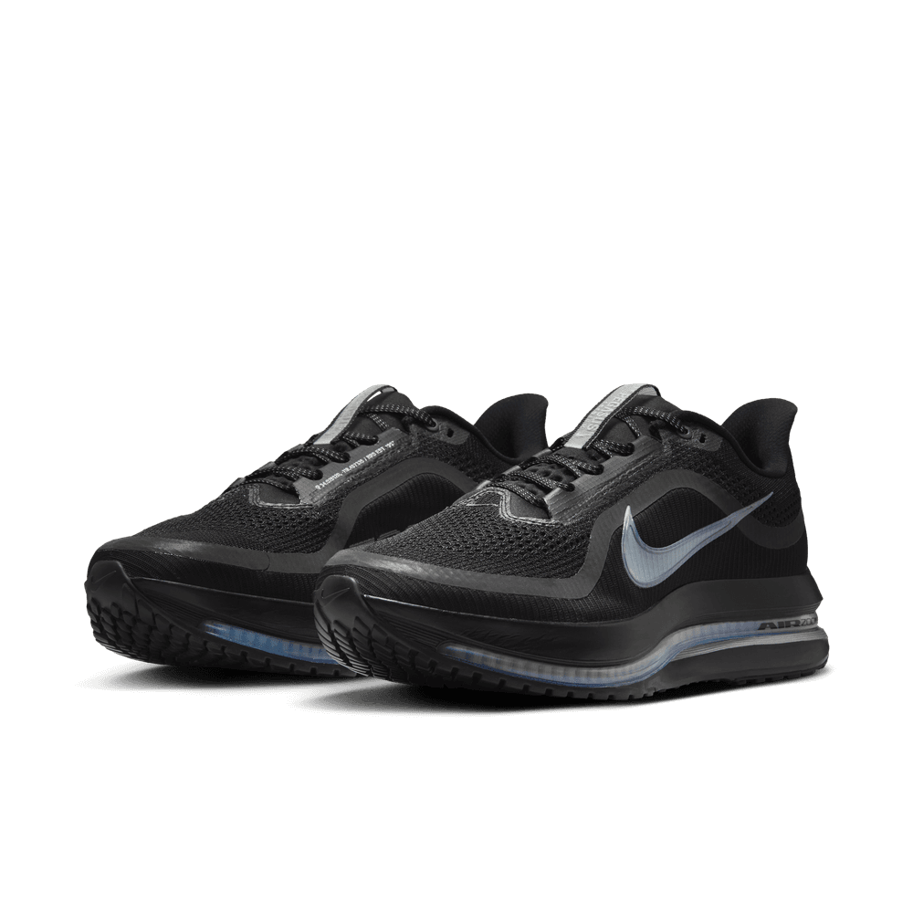 Pegasus Premium 'Black Metallic Silver'